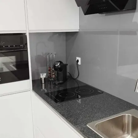 A H Monet Estudio Apartman